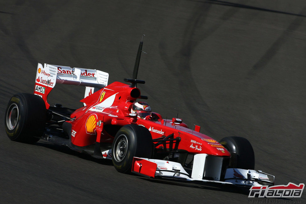 Ferrari subió a Bianchi en los test para jóvenes pilotos de Abu Dabi 2011