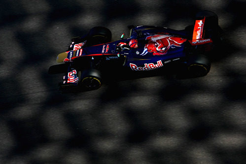 Kevin Ceccon a los mandos del Toro Rosso en los test de Abu Dabi 2011