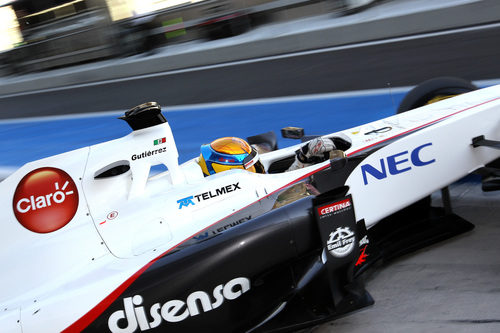 Gutiérrez sale a pista con el Sauber en los test para jóvenes de Abu Dabi 2011