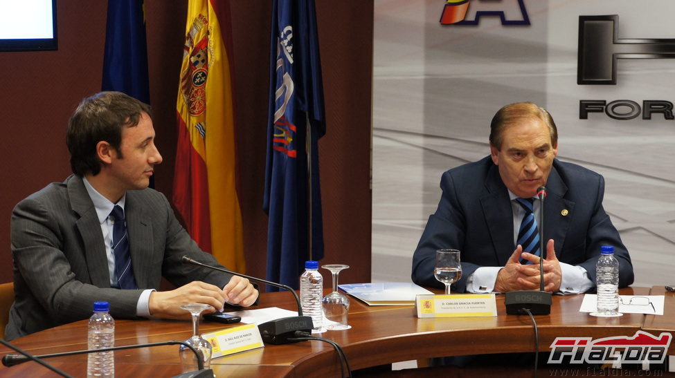 Saúl Ruiz de Marcos y Carlos Gracia en la rueda de prensa de HRT en Madrid