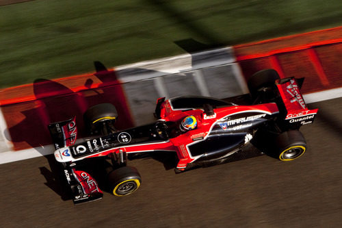 Robert Wickens rueda en pista con el monoplaza de Virgin