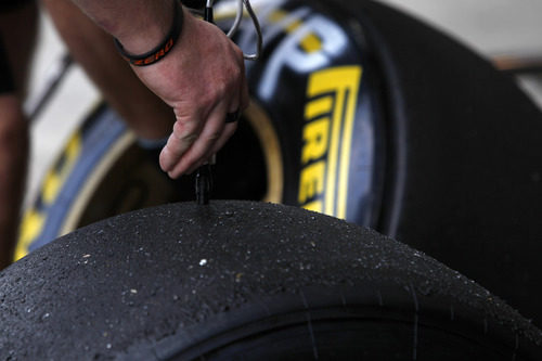 Midiendo la temperatura de los neumáticos Pirelli