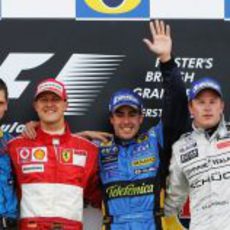 Fernando Alonso, Michael Schumacher y Kimi Räikkönen en el GP de Gran Bretaña 2006