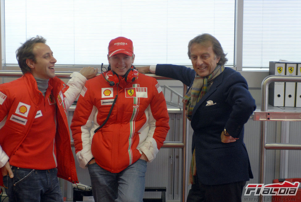 Kimi Räikkönen junto a Luca di Montezemolo en Fiorano en 2007