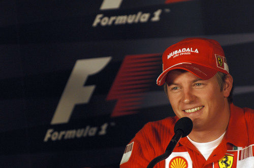 Kimi Räikkönen llega al GP de Brasil 2007