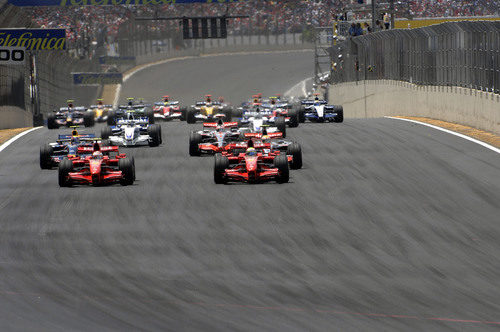 Salida del GP de Brasil 2007