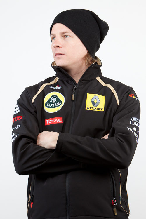 Kimi Räikkönen ficha por Lotus Renault GP para 2012