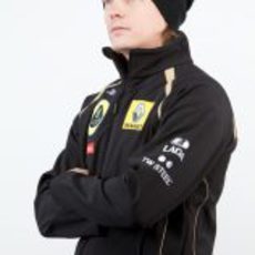 Kimi Räikkönen se enfunda los colores de Lotus Renault GP