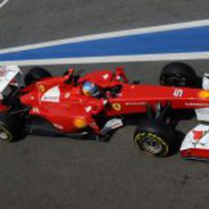 El Ferrari con Fernando Alonso a los mandos en el GP de Brasil 2011