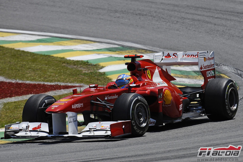 Fernando Alonso saldrá quinto en el GP de Brasil 2011