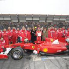 El equipo Ferrari se despide del Motorshow de Bolonia hasta el año próximo