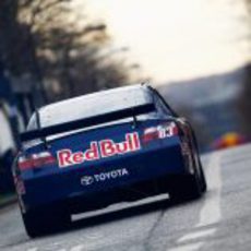 Red Bull muy presente en la trasera del Toyota de la NASCAR