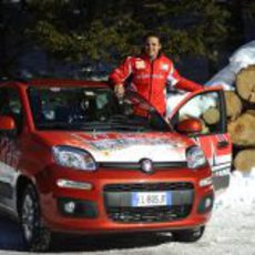 Felipe Massa con su FIAT en el 'Wrooom 2012'