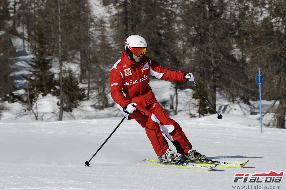 Felipe Massa esquiando en el 'Wrooom 2012'