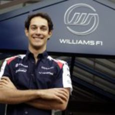 Senna sonríe tras su fichaje por Williams para 2012