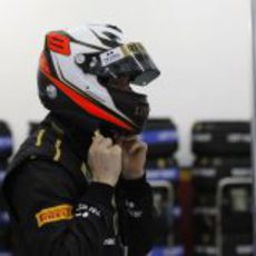Räikkönen se pone su nuevo casco