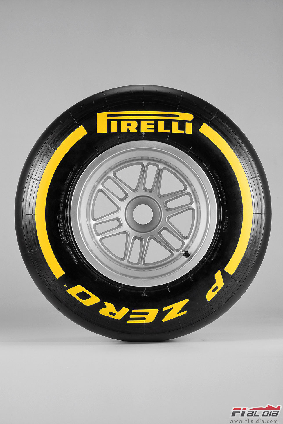 Pirelli 2012: blando (frontal)