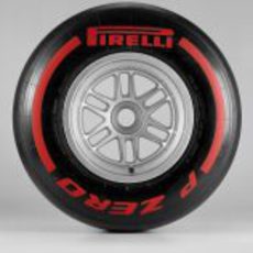 Pirelli 2012: superblando (frontal)