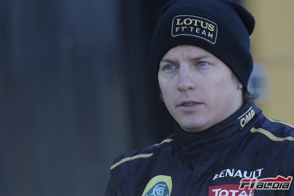Kimi Räikkönen en Valencia con Lotus
