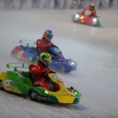 Massa y Alonso en la carrera de karts del 'Wrooom' 2012