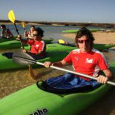 Fernando Alonso en kayak en Lanzarote