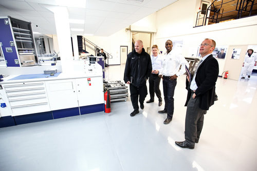 Michael Johnson conoce las instalaciones de Williams F1