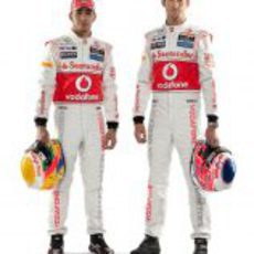 Lewis Hamilton y Jenson Button, pilotos de McLaren en 2012