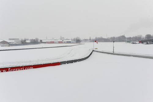 Circuito de Fiorano cubierto de nieve