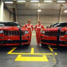 Alonso y Massa con sus Jeep Grand Cherokee SRT8