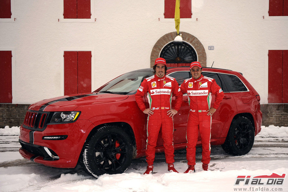 Fernando Alonso, Felipe Massa y el Jeep Grand Cherokee SRT8