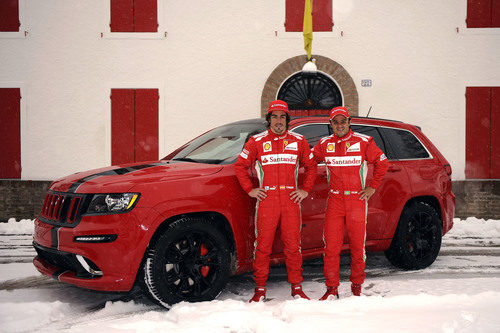 Fernando Alonso, Felipe Massa y el Jeep Grand Cherokee SRT8