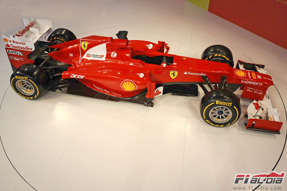 Vista superior del Ferrari F2012