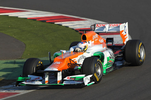 Di Resta rueda en Silverstone con el Force India VJM05