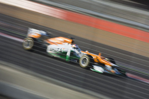 El nuevo Force India VJM05 a toda velocidad en Silverstone