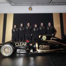 Los pilotos, los jefes de equipo y el Lotus E20