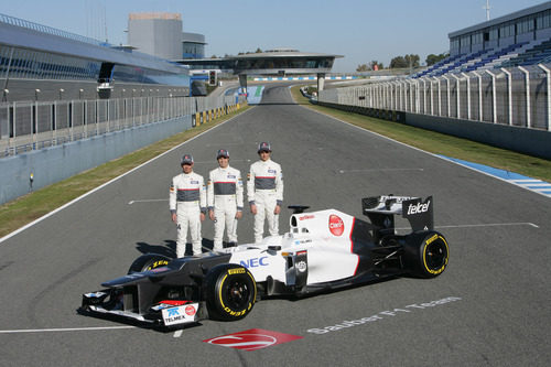 Kobayashi, Pérez, Gutiérrez y el Sauber C31 en Jerez