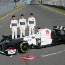 El Sauber C31 y sus tres pilotos