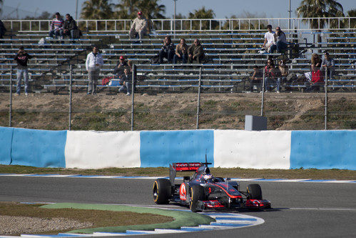 Jenson Button en el McLaren MP4-27