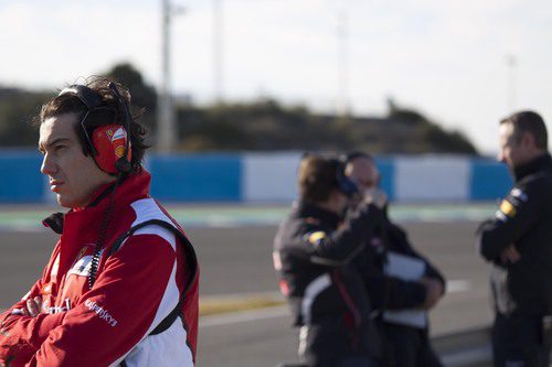 Ingeniero de Ferrari en el circuito de Jerez