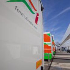 Camiones de Force India en Jerez