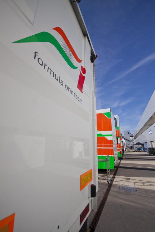 Camiones de Force India en Jerez