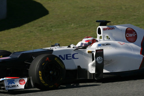 Plano cercano de Kobayashi en el Sauber