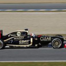 Räikkönen inicia la pretemporada para Lotus