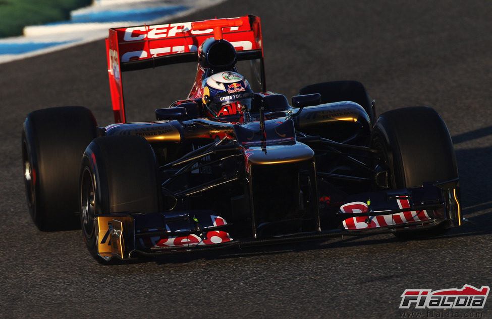 Daniel Ricciardo en el Toro Rosso