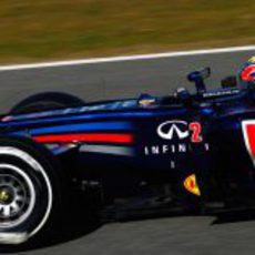 Mark Webber rueda con el Red Bull en Jerez