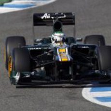 Heikki Kovalainen con el Caterham en Jerez