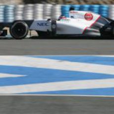 Kobayashi rueda con el Sauber C31 en Jerez