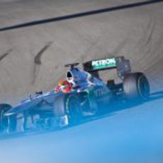 Michael Schumacher con el Mercedes en Jerez