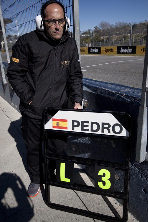Pizarra indicadora para Pedro en Jerez