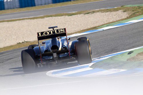 Trasera del Lotus E20 en Jerez